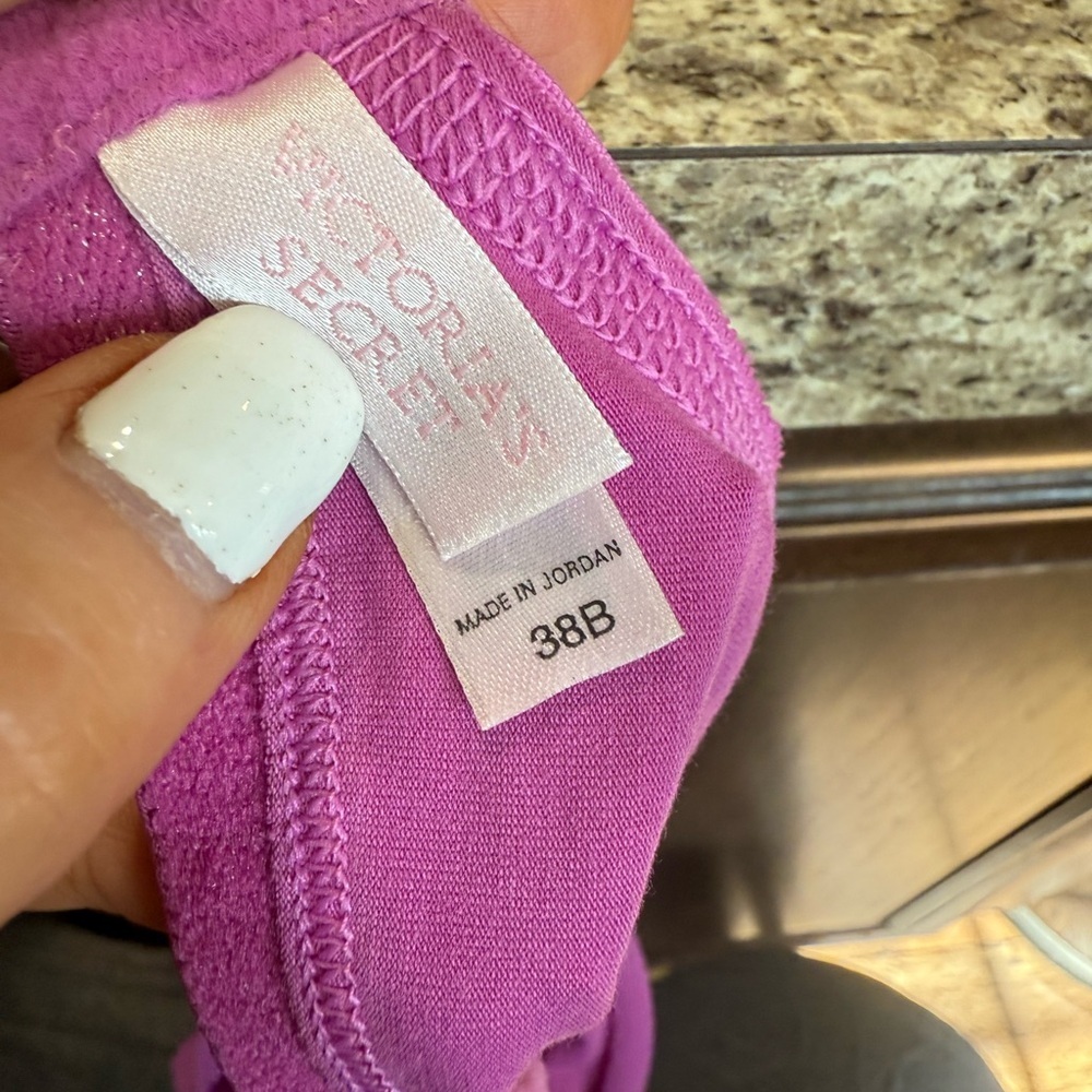 Victoria's Secret Pink Bra Intimates Sleepwear - Picture 4 of 8